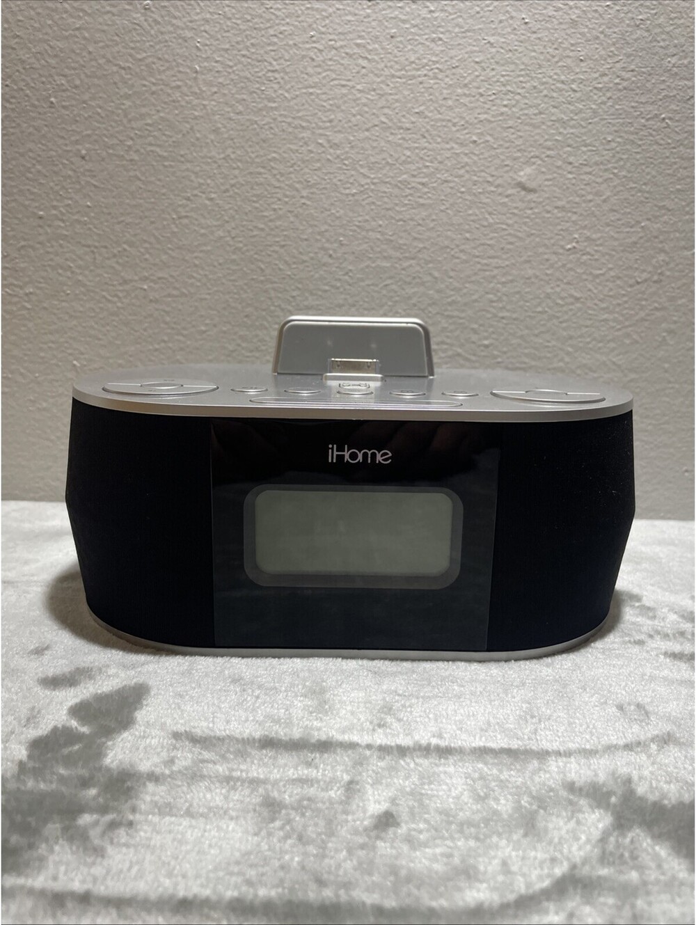ihome alarm clock radio iD38 For iPad/iPhone/iPod , Tested And Works